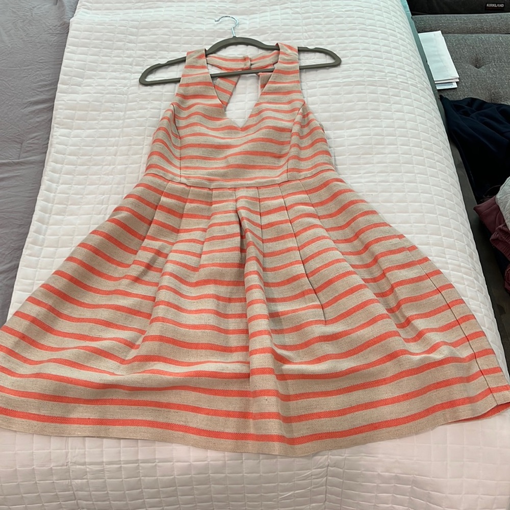 Beautifully linen strip sundress from the Banana Republic